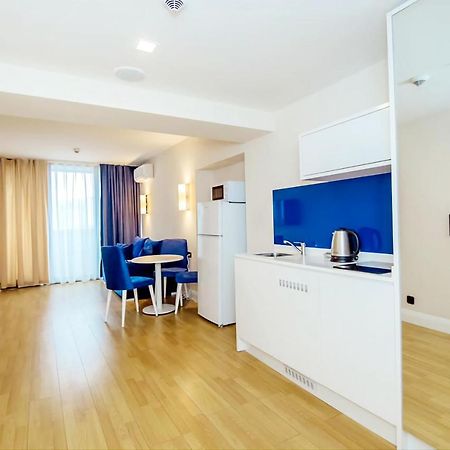 D Block Of New Luxurious Orbi City 바투미 외부 사진
