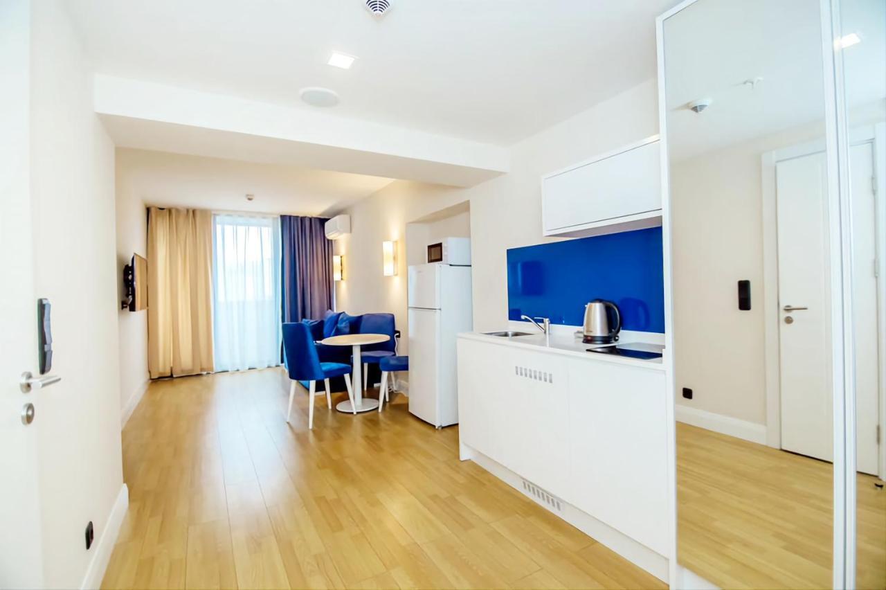 D Block Of New Luxurious Orbi City 바투미 외부 사진